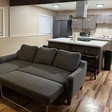 Centrally Located 2Br Spacious High-Speed Internet Anchorage Exteriör bild
