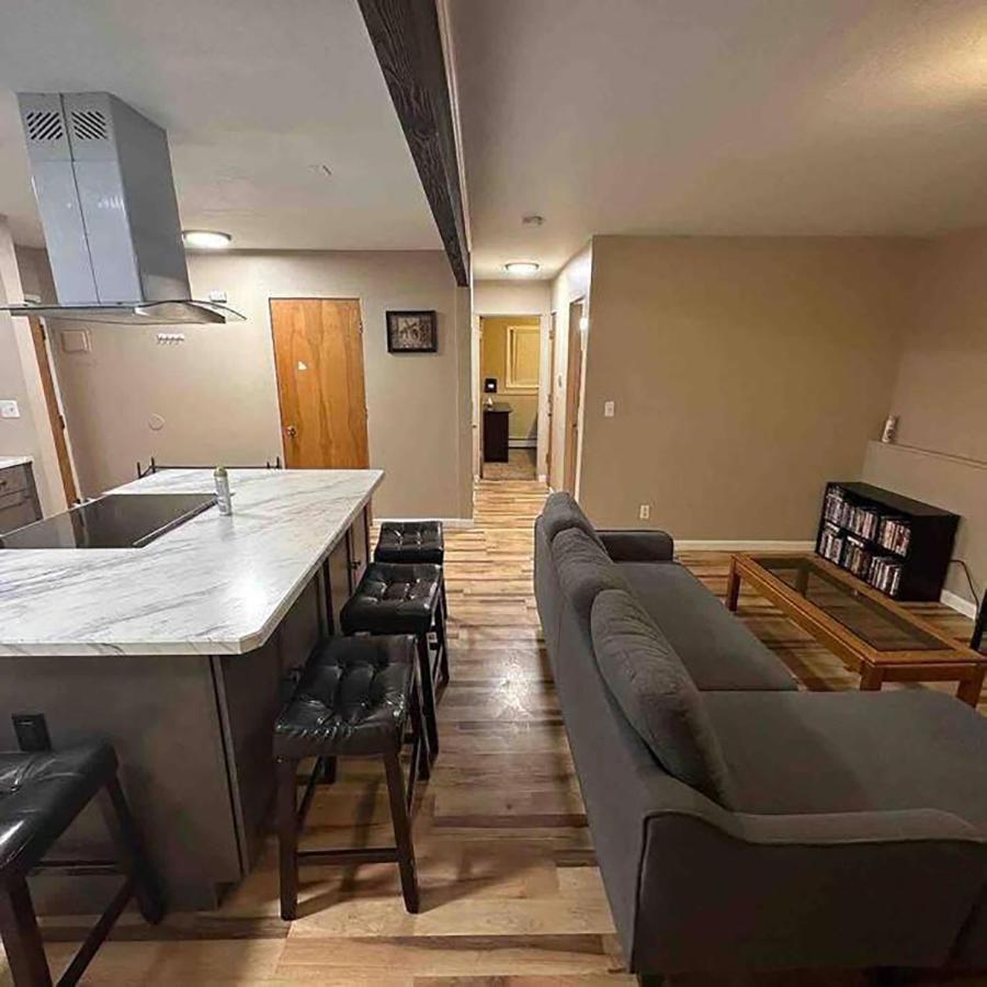 Centrally Located 2Br Spacious High-Speed Internet Anchorage Exteriör bild